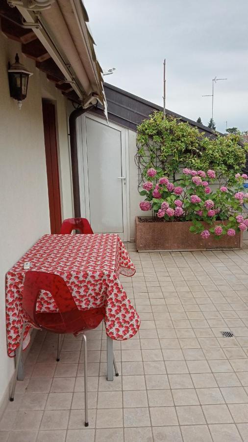 Attico Di Marisa Apartman Codroipo Kültér fotó